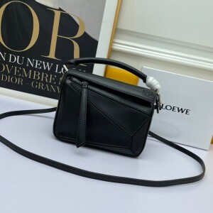 로에베 LOEWE MINI PUZZLE 클래식 모던 숄더 크로스백 18*12.5*8cm
