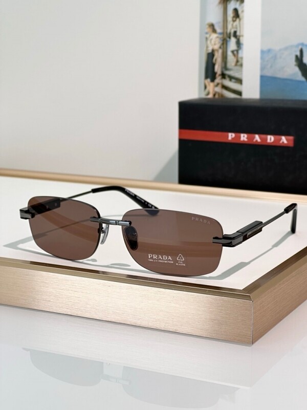 위핑,프라다 PRADA 클래식 모던 빈티지 선글라스 남녀공용 SPR68Z 60-15-145