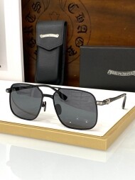 크롬하츠 Chrome Hearts 클래식 모던 빈티지 선글라스 남녀공용 CH8122 57-17-148