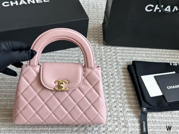 위핑,샤넬 CHANEL kelly 클래식 더블 C 토트백 체인 숄더백 핑크색