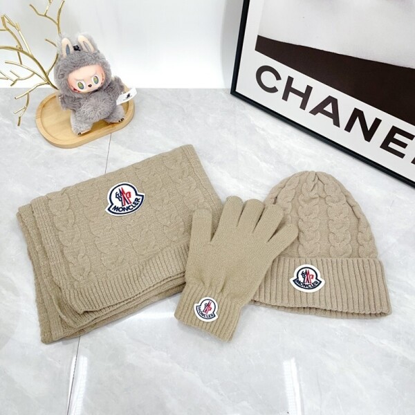위핑,몽클레르 MONCLER 클래식 로고 비니+니트머플러+장갑 세트
