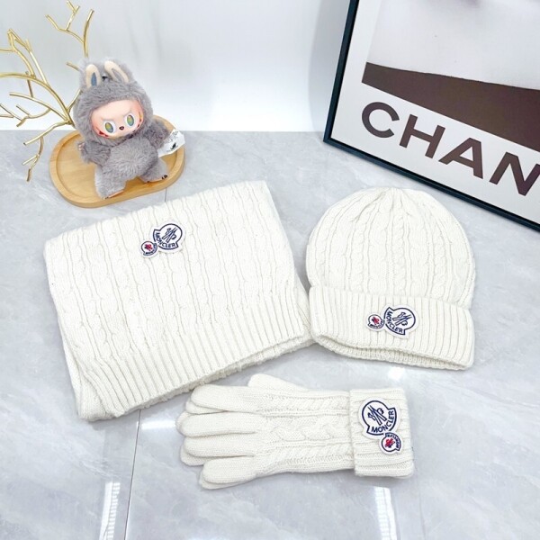위핑,몽클레르 MONCLER 아웃도어비니+니트머플러+장갑 세트