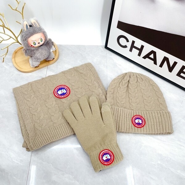 위핑,캐나다구스 Canada Goose 아웃도어비니+니트머플러+장갑 세트