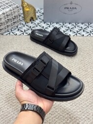 프라다 PRADA 캐주얼 아웃도어 심플 남성 슬리퍼