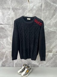구찌 GUCCI 루즈핏 캐주얼 라운드 남녀 스웨터