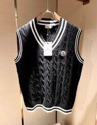 몽클레르 MONCLER 신상 모던 브이넥 남녀 니트 베스트