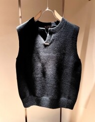 로로피아나 Loro Piana 심플 소프트 남녀 니트 베스트