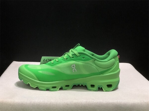 위핑,온 러닝화 클라우드 벤처 그린 3MF10954191