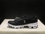 온 러닝화 클라우드 벤처 블랙 화이트 3MF10951011