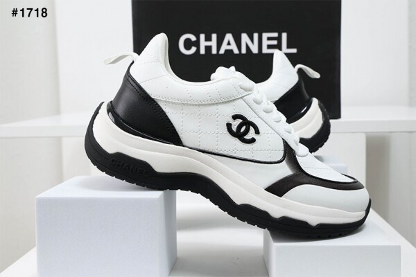 위핑,샤넬 cc로고 패치 퀼팅 스니커즈