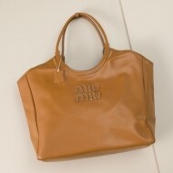 미우미우 아이비 토트백 라지