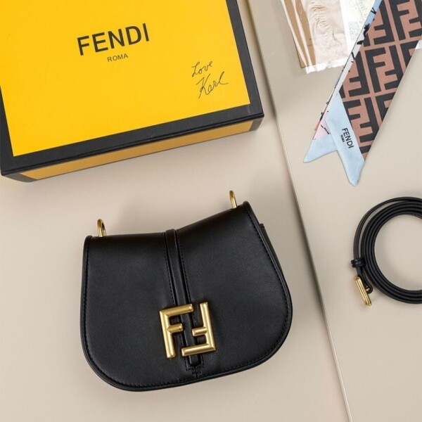 위핑,펜디 커'몬 미니백