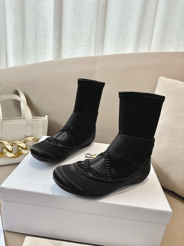 위핑,디올 DIOR 발레 스판 여성 부츠