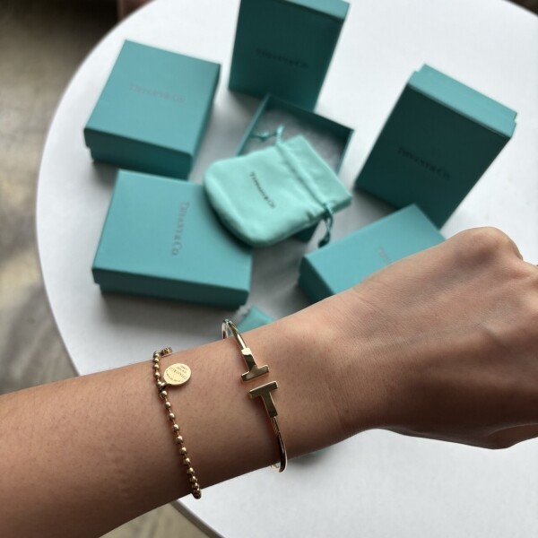 위핑,티파니 네로우 와이어 브레이슬릿 팔찌