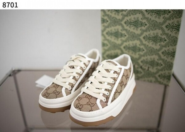 위핑,구찌 24FW 여성 GG 스니커즈