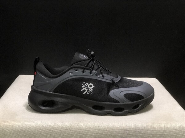 위핑,온 러닝화 클라우드 솔로 블랙 3MF30664727