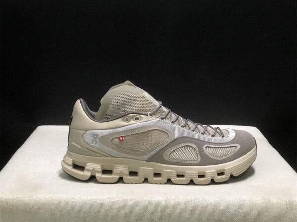 위핑,온 러닝화 클라우드 X4 그레이 3MF10910603