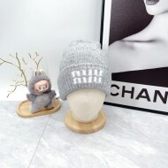 미우미우 MIU MIU 로고 자가드 패션 캐주얼 니트 비니