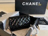 Chanel 샤넬 에나멜 woc 체인백 속칭 발재백 세련되고 미니멀한 빈티지백
