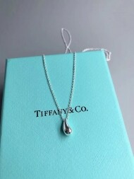 티파니앤코 92.5 티어 드롭 목걸이