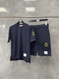 톰브라운 반팔 반바지 세트