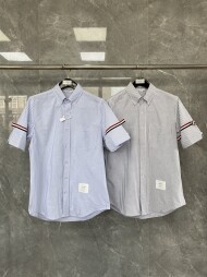 톰브라운 반팔 셔츠