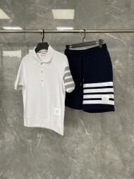 톰브라운 카라 반팔 반바지 세트