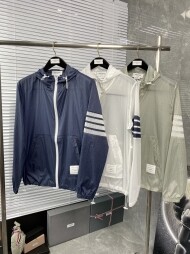 톰브라운 후드 바람막이