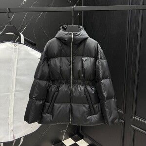 프라다 리나일론 블랙 패딩 다운 재킷 292214 1WQ8 J