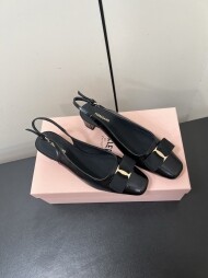 페라가모 메리제인 펌프스 4.5cm