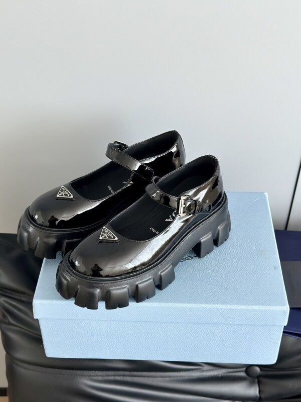 위핑,프라다 브러시드 가죽 모놀리스 메리 제인 1F080O_B4L