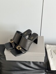 발렌시아가 샌들 80mm 벨 에어 827913WB