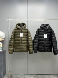 몽클레어 Najan 후드 쇼트 재킷 나잔 다운 K20911A00009597YF