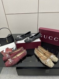구찌 GG 크리스털 구찌 홀스빗 플랫 슈즈 ‎848330 FAEZ0 2549