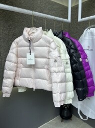 몽클레어 여성 쇼트 다운 재킷 Petra 페트라