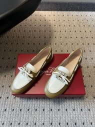 로저 비비에  봄 신상 큐빅 스퀘어 리본 로퍼 2컬러