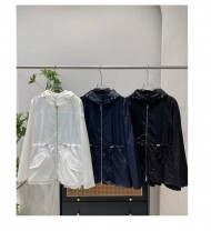 몽클레어 후드 바람막이 로티 Loty