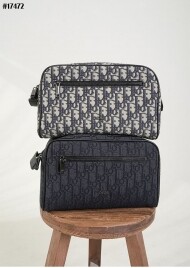 디올 토일렛 파우치백